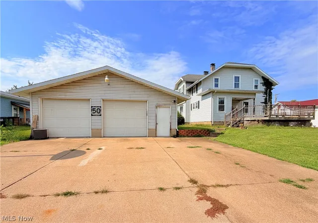 Photo 28 of Single family home for sale at 715 Pomeroy Pike, Belpre, OH 45714 | MLS# 5245384 | Listing updated on 2026-09-16