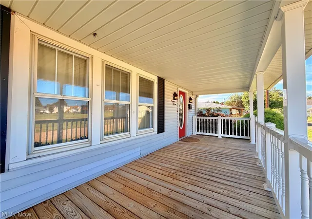 Photo 4 of Single family home for sale at 715 Pomeroy Pike, Belpre, OH 45714 | MLS# 5245384 | Listing updated on 2026-09-16