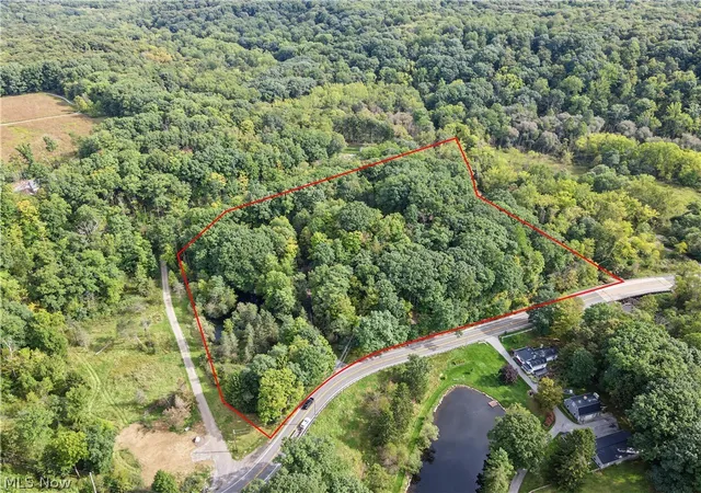 Photo 2 of Single family home for sale at 12527 Concord Hambden Rd, Concord Township, OH 44024 | MLS# 5238749 | Listing updated on 2026-10-05