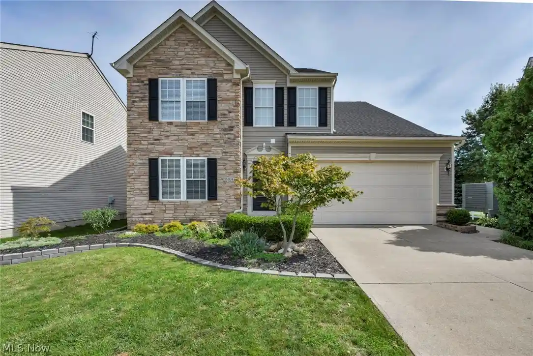 Photo 1 of Condo for sale at 38804 Congressional Ln, Willoughby, OH 44094 | MLS# 5240129 | Listing updated on 2026-10-19
