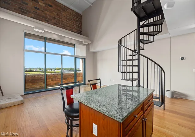 Photo 3 of Condo for sale at 401 W Shoreline Dr #314, Sandusky, OH 44870 | MLS# 5245526 | Listing updated on 2026-09-23