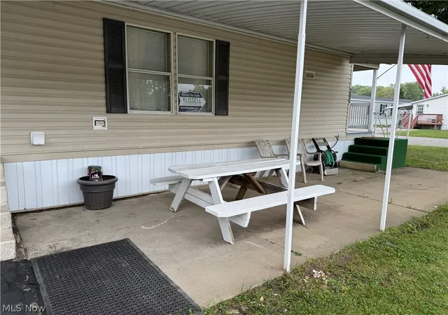 Photo 2 of Single family home for sale at 202 Connecticut Dr #202, Elyria, OH 44035 | MLS# 5245348 | Listing updated on 2026-09-19