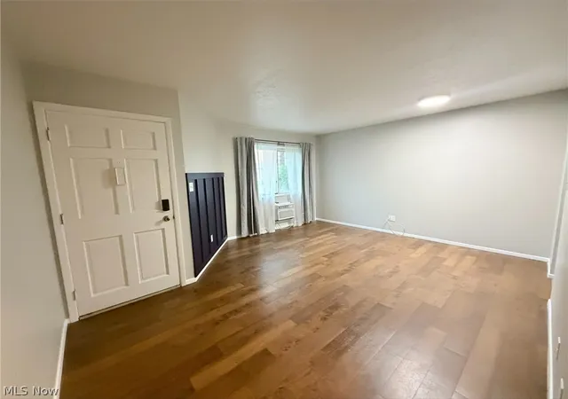 Listing Photo 1 - Condo for sale in building located at 5651 Broadview Rd, Parma, OH 44134 - Unit #D7