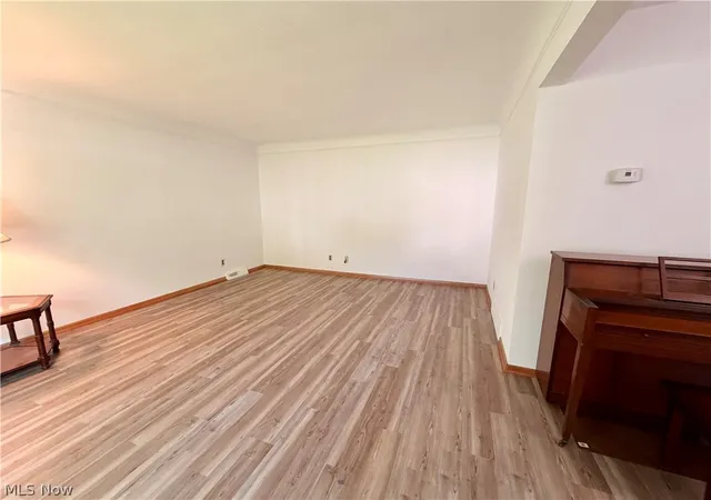 Photo 2 of Sale Pending at 1754 Sunview Rd, Cleveland, OH 44124 | MLS# 5245726 | Listing updated on 2026-10-05