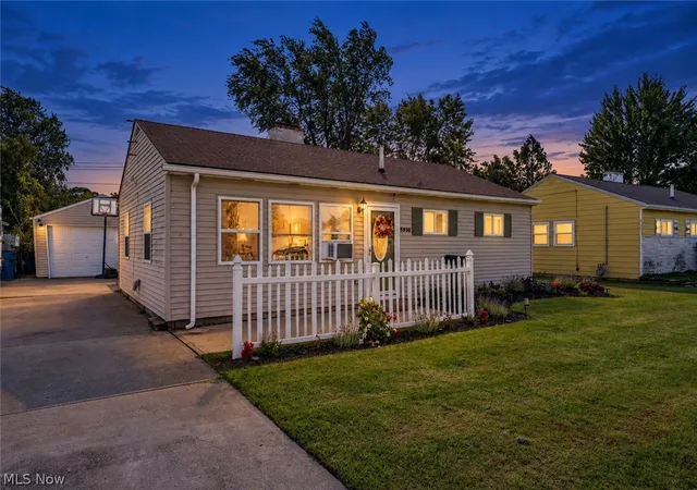 Photo 1 of Sale Pending at 4405 Norfolk Ave, Lorain, OH 44055 | MLS# 5245615 | Listing updated on 2026-09-21