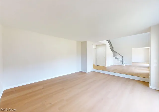 Photo 4 of Single family home for sale at 5650 Ashley Cir, Cleveland, OH 44143 | MLS# 5245823 | Listing updated on 2026-10-09