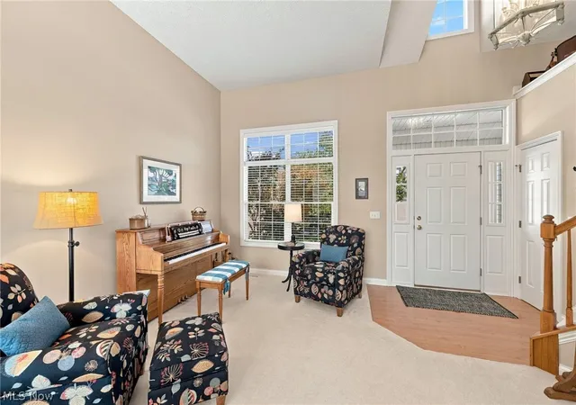 Photo 3 of Sale Pending at 10262 Wildflower Way, Broadview Heights, OH 44147 | MLS# 5245728 | Listing updated on 2026-09-26
