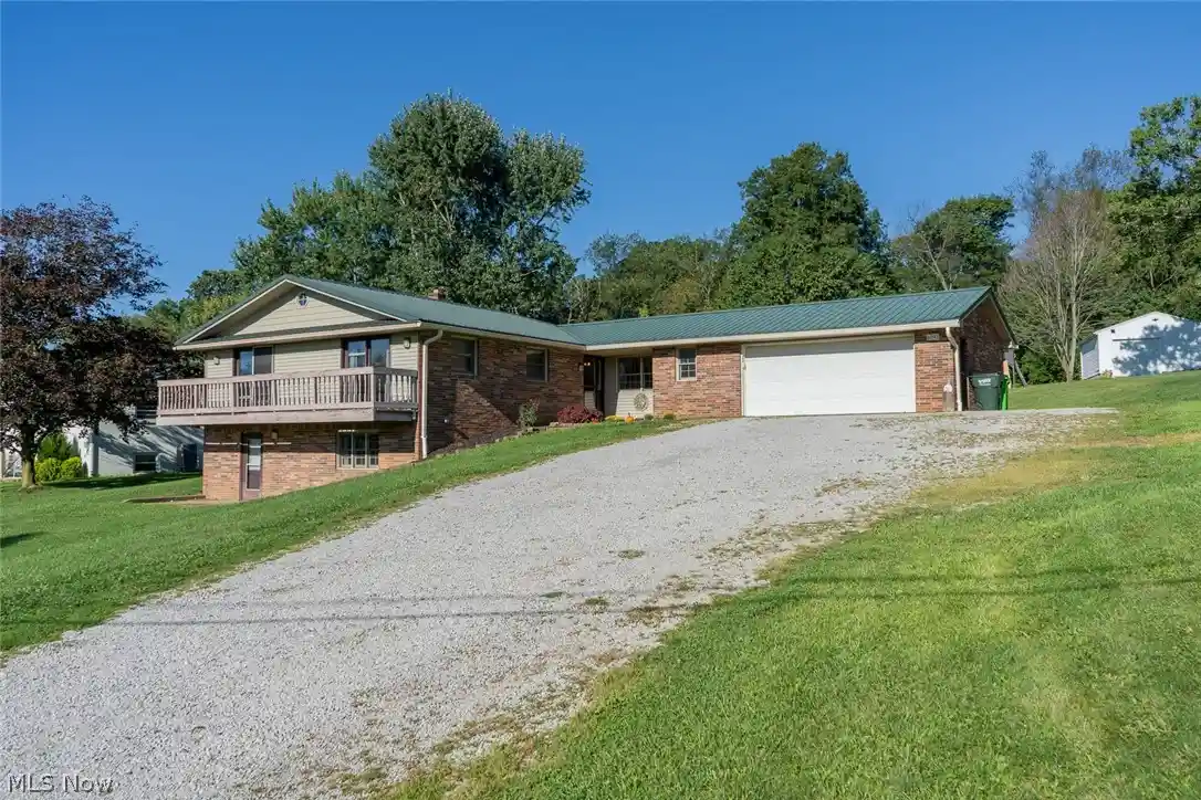 Photo 1 of Single family home for sale at 6093 Joliat Ave, Louisville, OH 44641 | MLS# 5244094 | Listing updated on 2026-10-20