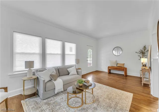 Photo 4 of Single family home for sale at 3498 Tullamore Rd, Cleveland Heights, OH 44118 | MLS# 5245757 | Listing updated on 2026-10-28
