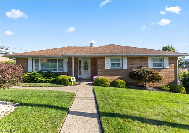 Photo 1 of Single family home for sale at 326 Bennett Dr, Weirton, WV 26062 | MLS# 5245491 | Listing updated on 2026-09-28