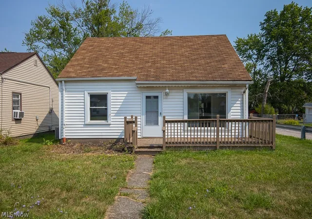 Photo 1 of Sale Pending at 12600 Sprecher Ave, Cleveland, OH 44135 | MLS# 5245294 | Listing updated on 2026-09-23