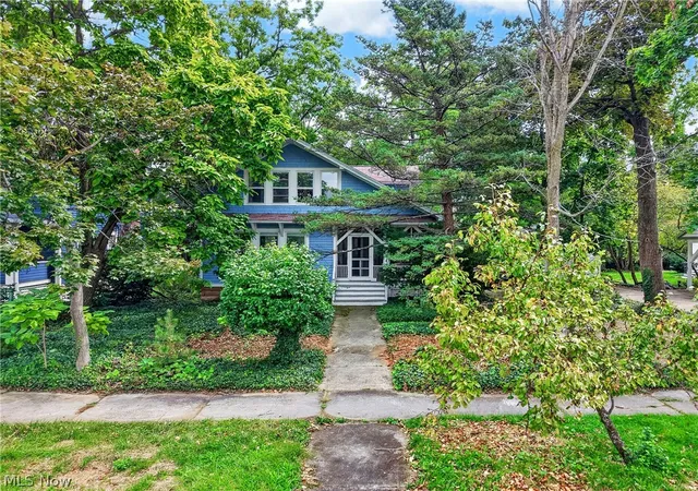 Photo 1 of Sale Pending at 29 S Prospect St, Oberlin, OH 44074 | MLS# 5245927 | Listing updated on 2026-10-04