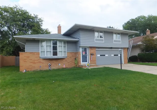 Photo 1 of Single family home for sale at 10344 N Church Dr, Cleveland, OH 44130 | MLS# 5245997 | Listing updated on 2026-10-05