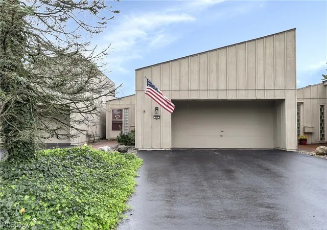 Photo 1 of Sale Pending at 668 Sonora Ct, Berea, OH 44017 | MLS# 5245146 | Listing updated on 2026-10-02
