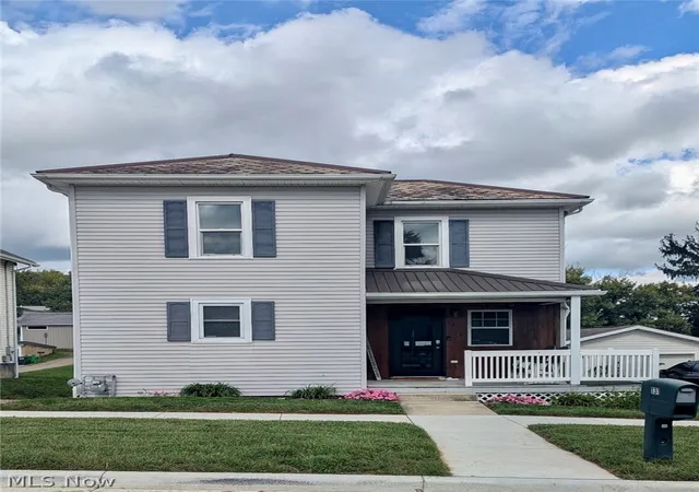 Photo 1 of Townhouse for sale at 131 Maple St Sw, Sugarcreek, OH 44681 | MLS# 5245334 | Listing updated on 2026-09-17