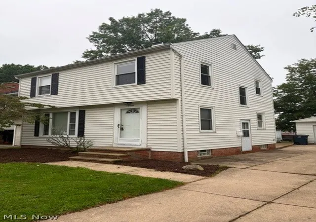 Photo 2 of Single family home for sale at 1388 Cranover Rd, Cleveland, OH 44124 | MLS# 5246039 | Listing updated on 2026-10-09