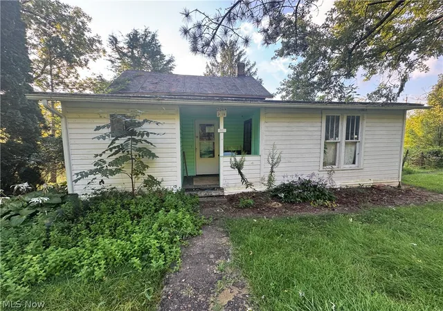 Photo 2 of Single family home for sale at 350 Ingram Rd, Newport, OH 45768 | MLS# 5245576 | Listing updated on 2026-09-18