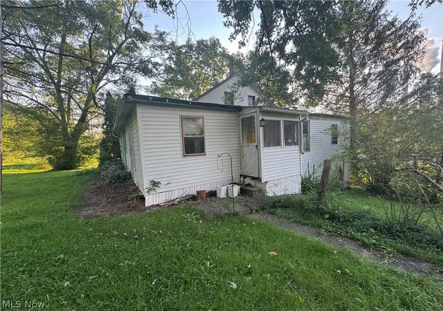 Photo 3 of Single family home for sale at 350 Ingram Rd, Newport, OH 45768 | MLS# 5245576 | Listing updated on 2026-09-18