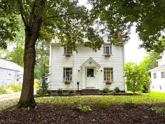 Single family home for sale at 93 Harcourt Dr, Akron, OH 44313 | MLS# 5246094