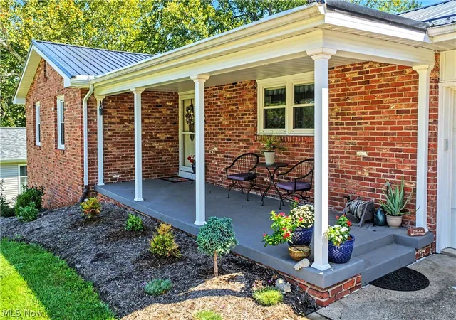 Photo 2 of Single family home for sale at 103 Janet Rd, Marietta, OH 45750 | MLS# 5246097 | Listing updated on 2026-09-30