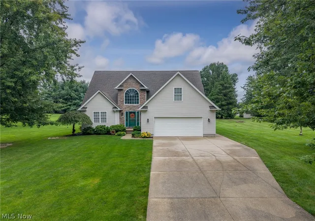 Photo 1 of Sale Pending at 3669 Sharon Copley, Medina, OH 44256 | MLS# 5245906 | Listing updated on 2026-10-03