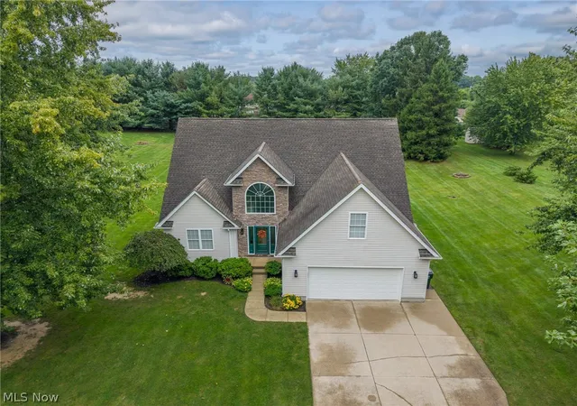 Photo 2 of Sale Pending at 3669 Sharon Copley, Medina, OH 44256 | MLS# 5245906 | Listing updated on 2026-10-03