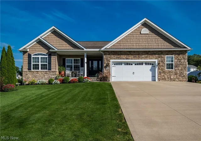 Photo 1 of Single family home for sale at 6188 Cartage Ave Nw, Canal Fulton, OH 44614 | MLS# 5244723 | Listing updated on 2026-09-28