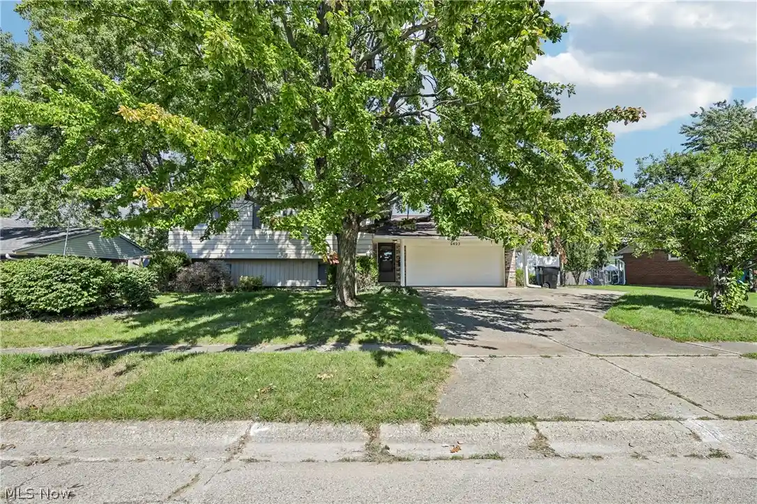 Photo 1 of Single family home for sale at 6423 Luton Ct, Dayton, OH 45424 | MLS# 5246165 | Listing updated on 2026-10-30