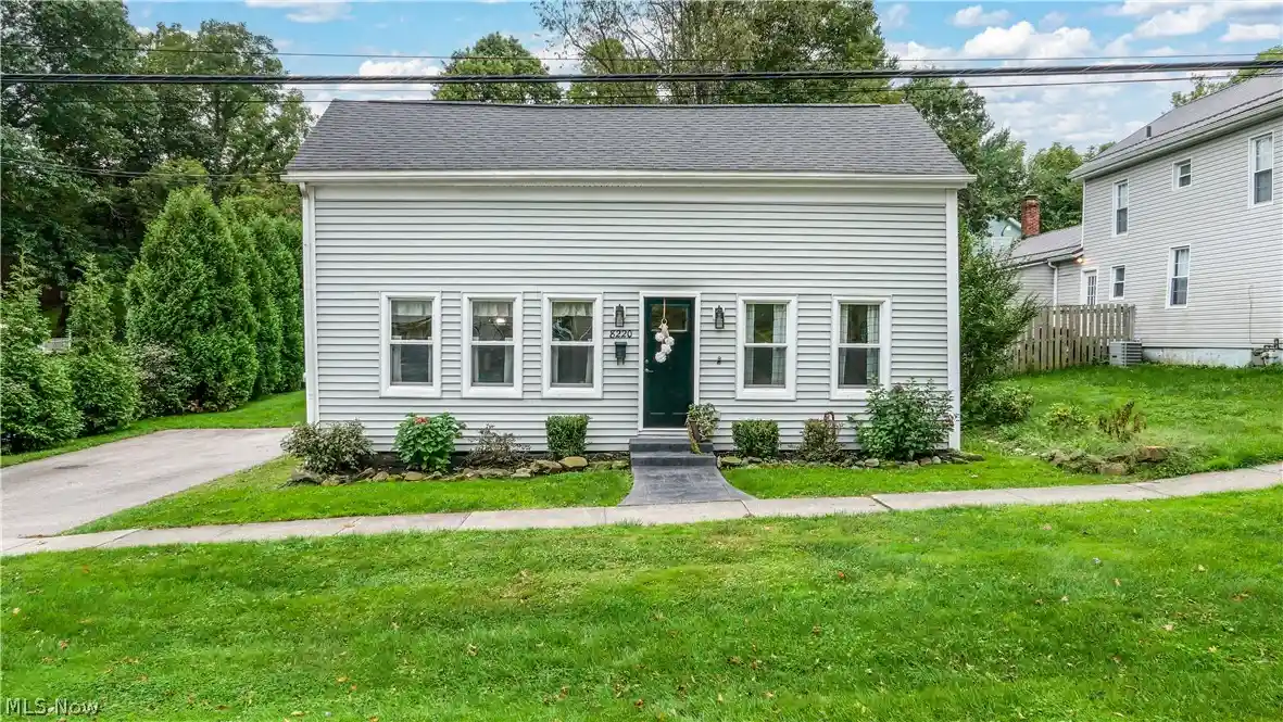 Photo 1 of Single family home for sale at 8220 Center St, Garrettsville, OH 44231 | MLS# 5246111 | Listing updated on 2026-10-24