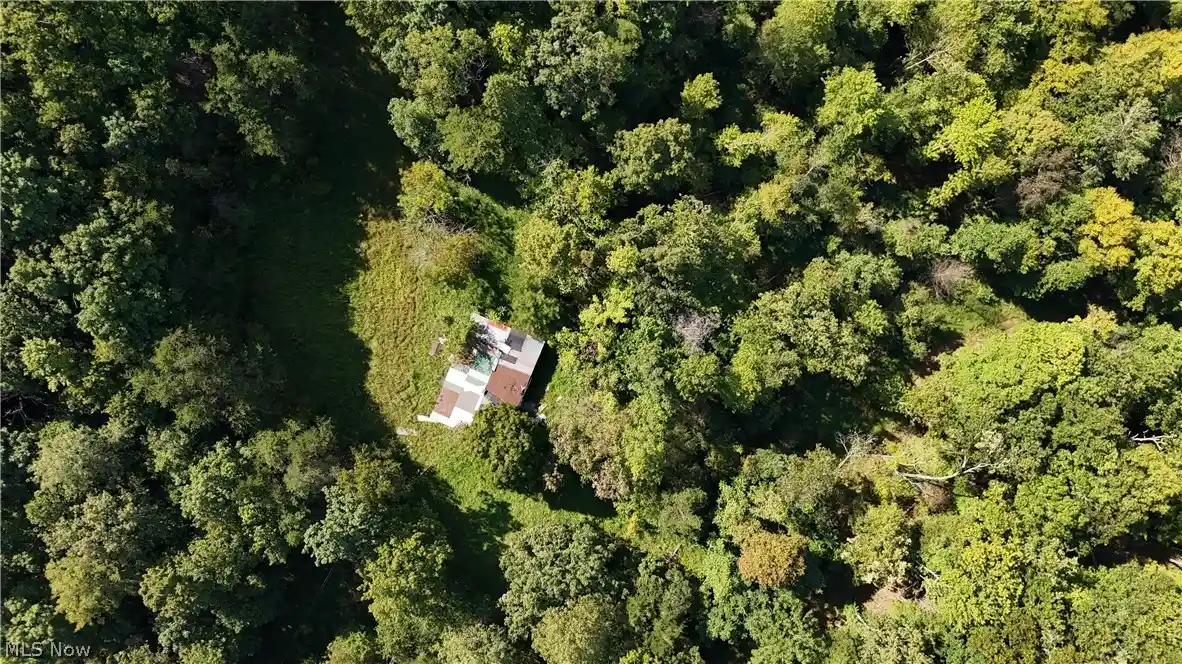 Photo 1 of Single family home for sale at 2074 Bogal Ridge Rd, Mineral Wells, WV 26150 | MLS# 5246036 | Listing updated on 2026-10-19