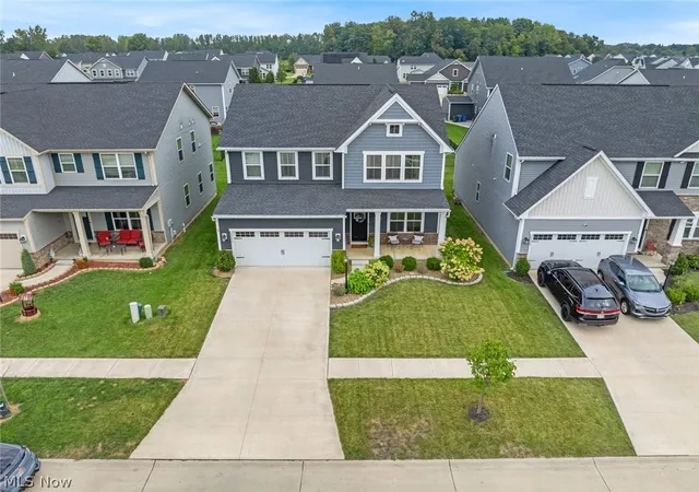 Photo 2 of Sale Pending at 36246 Lands End Dr, North Ridgeville, OH 44039 | MLS# 5246033 | Listing updated on 2026-09-23