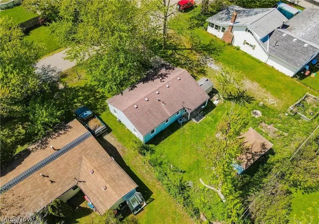 Photo 25 of Sale Pending at 213 Harcourt Rd, Vermilion, OH 44089 | MLS# 5245656 | Listing updated on 2026-09-28