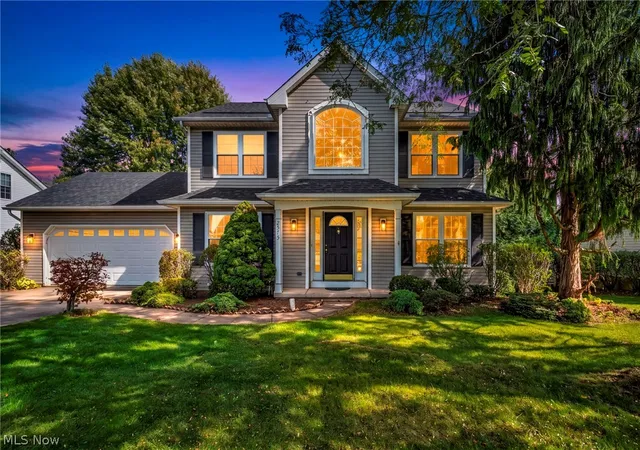 Photo 1 of Single family home for sale at 2573 Stonecreek Dr, Akron, OH 44320 | MLS# 5245261 | Listing updated on 2026-10-07