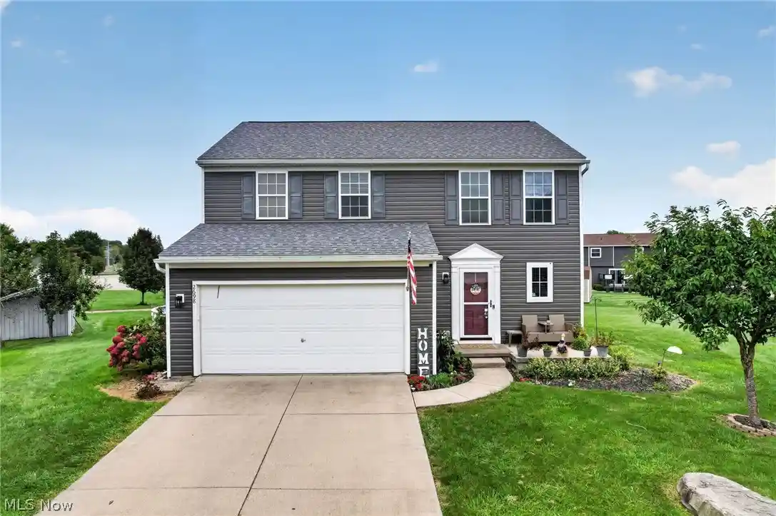 Photo 1 of Sale Pending at 2698 Dutch Cir Ne, Canton, OH 44721 | MLS# 5245770 | Listing updated on 2026-10-23