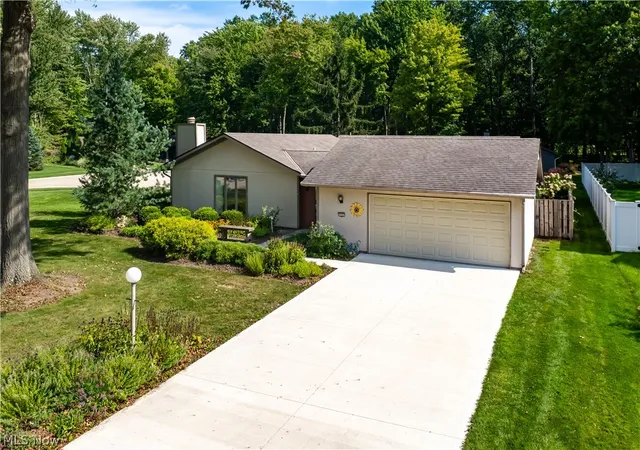 Photo 3 of Single family home for sale at 5153 N Barton Rd, North Ridgeville, OH 44039 | MLS# 5246197 | Listing updated on 2026-10-09