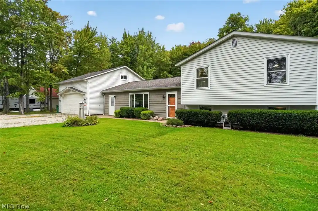 Photo 1 of Single family home for sale at 6601 Vrooman Rd, Painesville Twp, OH 44077 | MLS# 5245937 | Listing updated on 2026-10-27