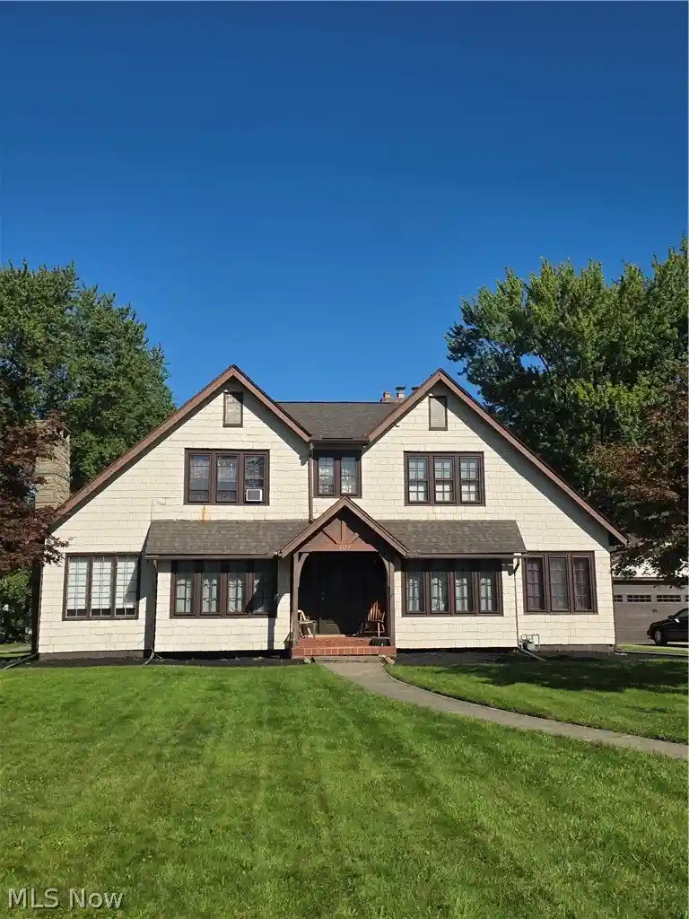 Photo 1 of Single family home for sale at 3127 Avon Blvd, Ashtabula, OH 44004 | MLS# 5245457 | Listing updated on 2026-10-18