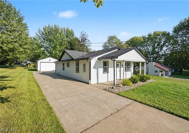 Photo 1 of Single family home for sale at 2351 Heston Dr, Lake Milton, OH 44429 | MLS# 5245102 | Listing updated on 2026-10-27