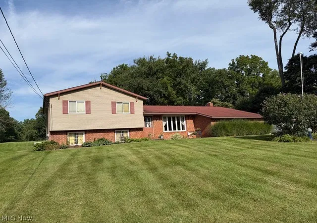 Photo 1 of Sale Pending at 9011 Lost Trl Ave Ne, Canton, OH 44721 | MLS# 5246291 | Listing updated on 2026-10-09