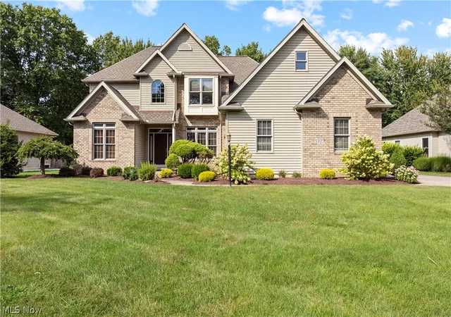 Photo 1 of Single family home for sale at 5317 Middlebury Ct, Sheffield Village, OH 44054 | MLS# 5226087 | Listing updated on 2026-09-19