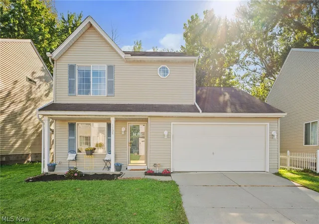 Photo 1 of Sale Pending at 1138 Oxford Cir, Green, OH 44312 | MLS# 5241668 | Listing updated on 2026-10-10