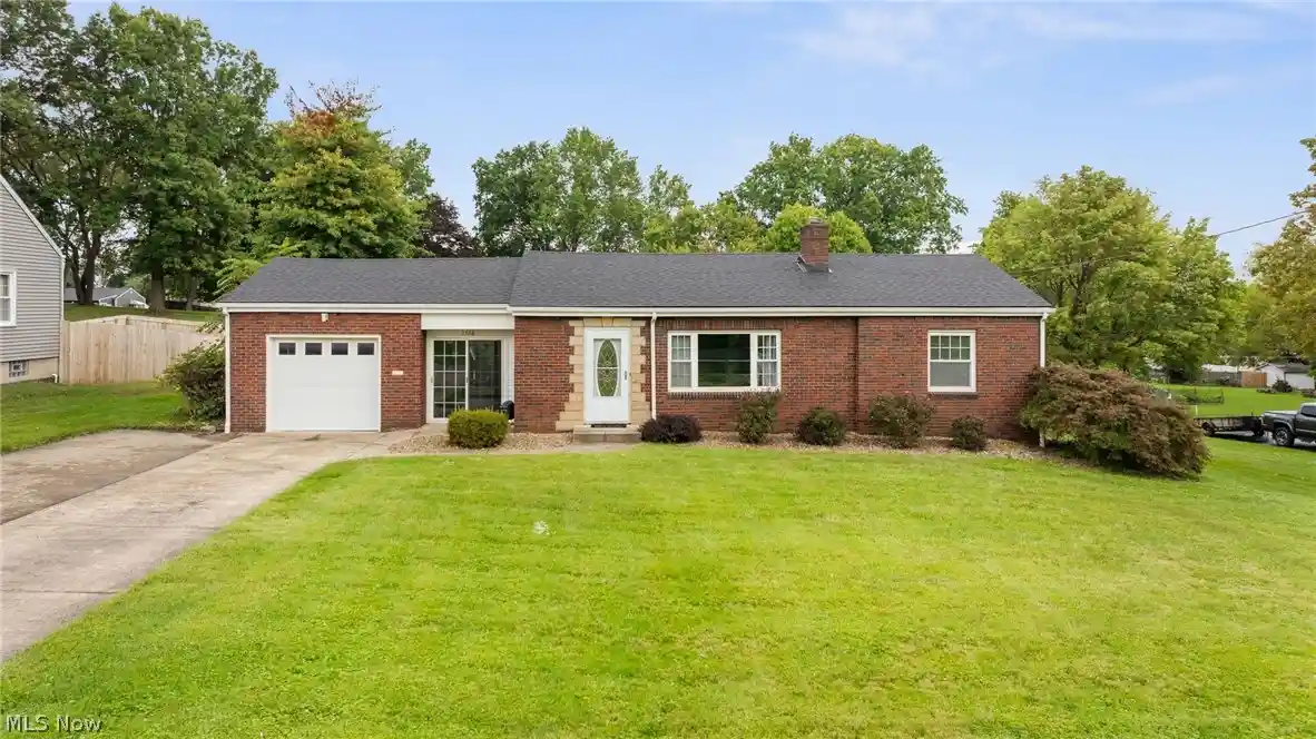 Photo 1 of Single family home for sale at 2388 W Manor Ave, Youngstown, OH 44514 | MLS# 5245833 | Listing updated on 2026-10-13