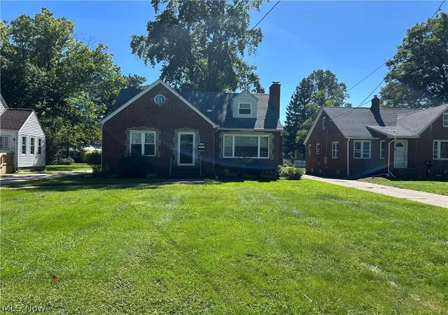 Photo 1 of Single family home for sale at 170 Charlotte St, Painesville, OH 44077 | MLS# 5246380 | Listing updated on 2026-09-19