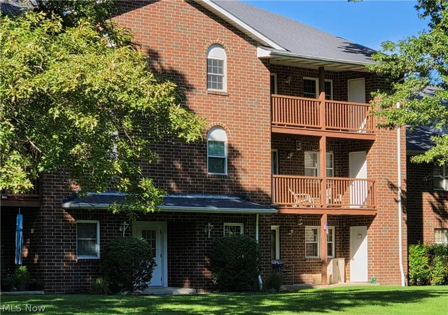 Photo 1 of Condo for sale at 1150 Tollis Pkwy, Broadview Heights, OH 44147 | MLS# 5246331 | Listing updated on 2026-09-19
