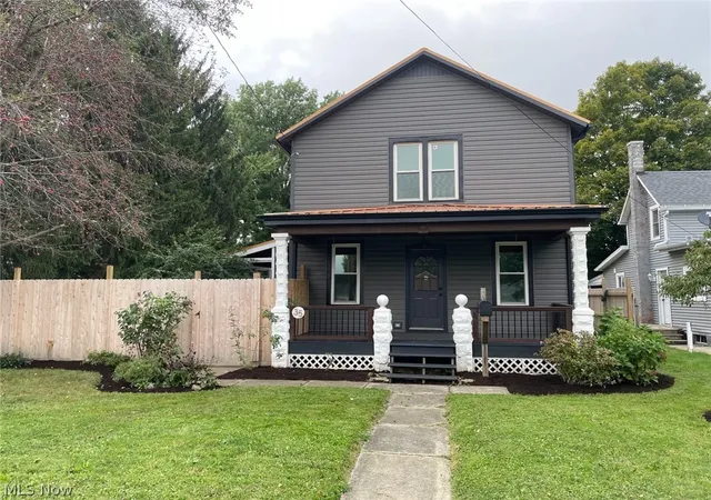 Photo 1 of Single family home for sale at 35 E League St, Norwalk, OH 44857 | MLS# 5246292 | Listing updated on 2026-09-23