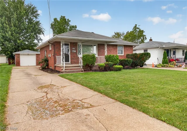 Photo 3 of Sale Pending at 1327 W 26th Street, Lorain, OH 44052 | MLS# 5246198 | Listing updated on 2026-09-23