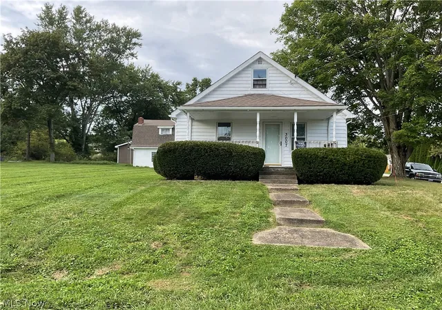 Photo 1 of Sale Pending at 3007 Oak St, Norton, OH 44203 | MLS# 5246398 | Listing updated on 2026-09-29