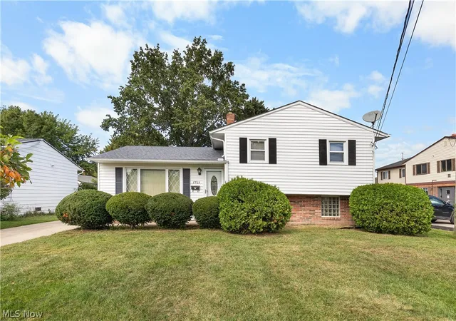 Photo 1 of Single family home for sale at 7765 Fern Dr, Mentor On The Lake, OH 44060 | MLS# 5246389 | Listing updated on 2026-10-02