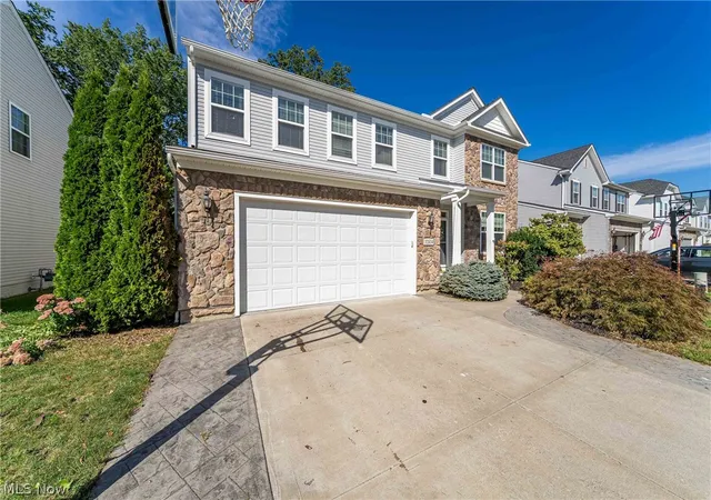 Photo 2 of Single family home for sale at 32834 Rebecca Ln, Avon Lake, OH 44012 | MLS# 5245420 | Listing updated on 2026-10-07