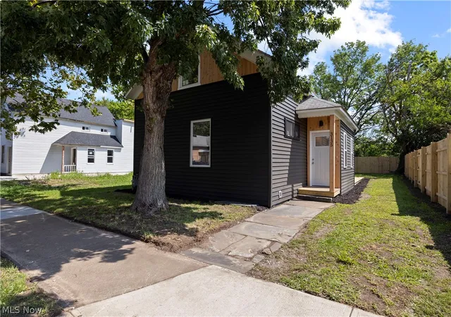 Single family home for sale at 3135 W 16th Street, Cleveland, OH 44109 | MLS# 5244216